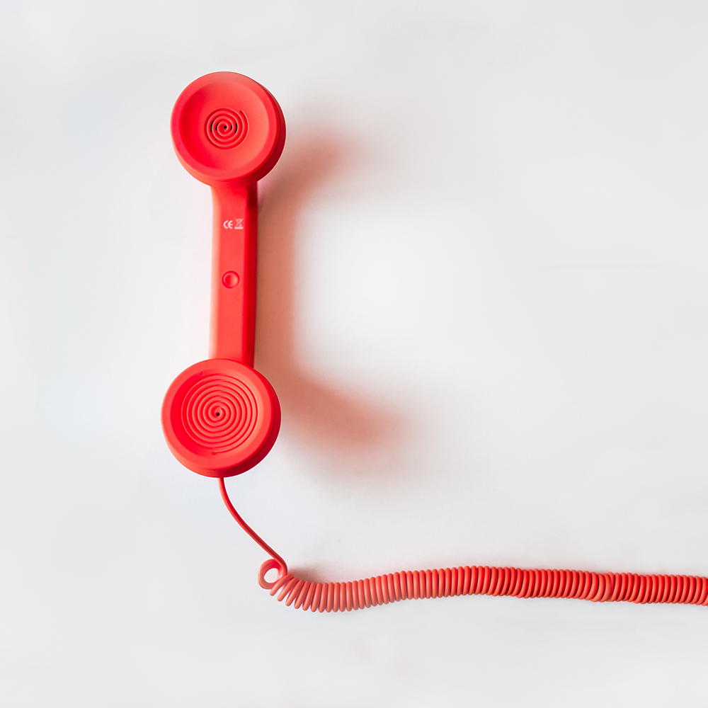 red phone ImmoEnglish Contact - formation en anglais pour les immobilier